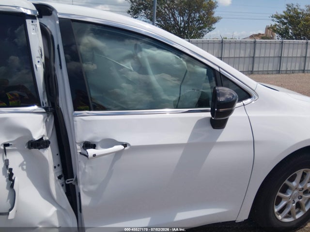 Продаж на аукціоні авто 2026 Chrysler Voyager Lx, vin: 2C4RC1CG7TR161307, номер лоту: 45527170