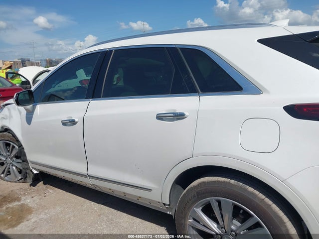 45527173 :رقم المزاد ، 1GYKNCRS9SZ144607 vin ، 2025 Cadillac Xt5 Fwd Premium Luxury مزاد بيع
