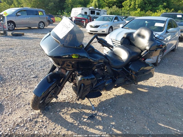 Harley-Davidson FLTRK 2020 1HD1KZF1XLB624527 Image 2