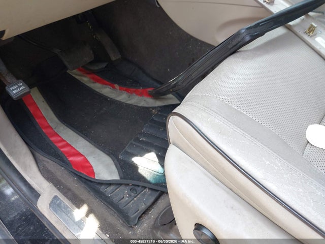 45527219 :رقم المزاد ، 1J4RR6GGXBC701952 vin ، 2011 Jeep Grand Cherokee Overland مزاد بيع