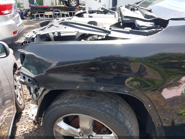 45527219 :رقم المزاد ، 1J4RR6GGXBC701952 vin ، 2011 Jeep Grand Cherokee Overland مزاد بيع