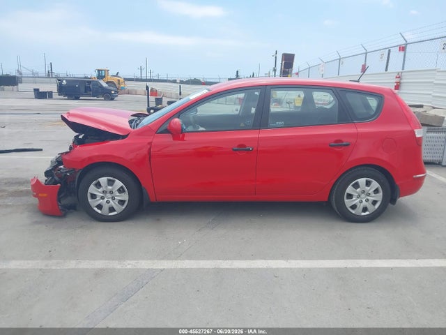 45527267 :رقم المزاد ، KMHDB8AE7AU054227 vin ، 2010 Hyundai Elantra Touring Gls مزاد بيع