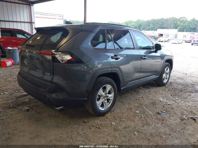 2020 Toyota Rav4 Xle მანქანა იყიდება აუქციონზე, vin: 2T3W1RFV7LC084110, აუქციონის ნომერი: 45527301