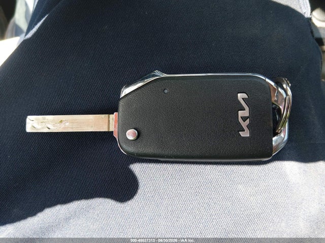 2025 Kia Soul Lx მანქანა იყიდება აუქციონზე, vin: KNDJ23AU1S7273296, აუქციონის ნომერი: 45527313