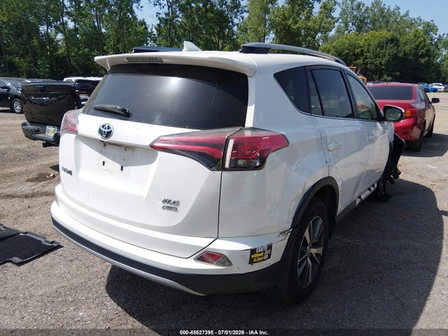 Продажа на аукционе авто 2018 Toyota Rav4 Xle, vin: JTMRFREV2JJ234005, номер лота: 45527395