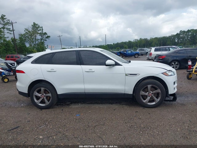 Auction sale of the 2017 Jaguar F-pace 35t Premium, vin: SADCJ2BV5HA092120, lot number: 45527409