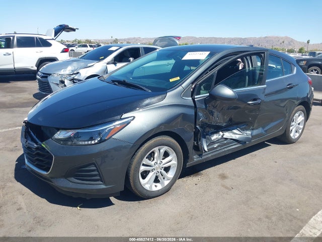 Chevrolet CRUZE LT 2019 3G1BE6SM7KS557618 Image 2