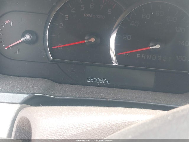 45527430 :رقم المزاد ، 1G6KD57Y48U177115 vin ، 2008 Cadillac Dts 1sd مزاد بيع