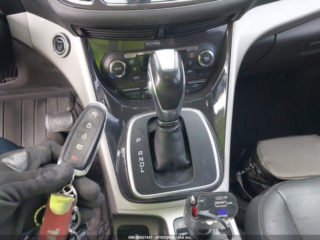 Ford C-max Energi Sel 2014 1FADP5CU2EL513089 Image 11