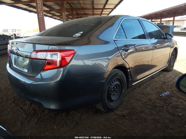 4T1BF1FK5EU309674 Toyota CAMRY LE