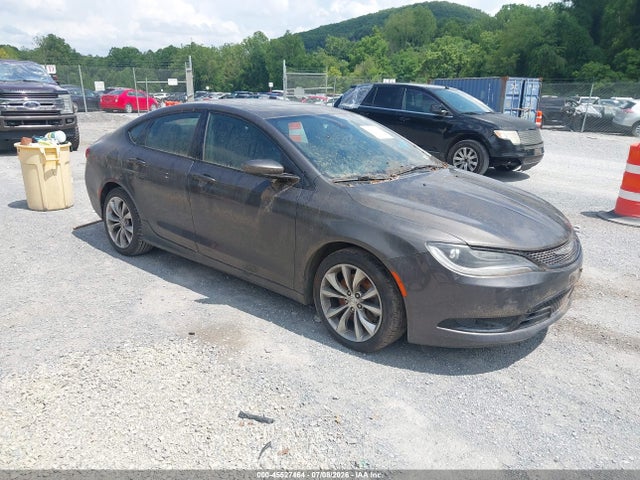 45527464 :رقم المزاد ، 1C3CCCBG5FN569782 vin ، 2015 Chrysler 200 S مزاد بيع