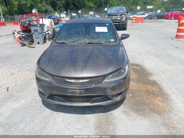 45527464 :رقم المزاد ، 1C3CCCBG5FN569782 vin ، 2015 Chrysler 200 S مزاد بيع