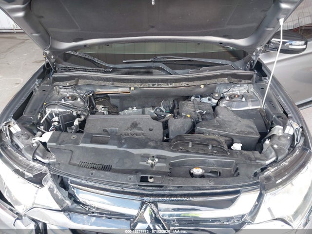 Продажа на аукционе авто 2018 Mitsubishi Outlander Le, vin: JA4AZ3A34JZ022109, номер лота: 45527473