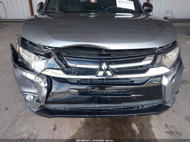 Продажа на аукционе авто 2018 Mitsubishi Outlander Le, vin: JA4AZ3A34JZ022109, номер лота: 45527473