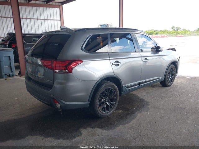 Продажа на аукционе авто 2018 Mitsubishi Outlander Le, vin: JA4AZ3A34JZ022109, номер лота: 45527473