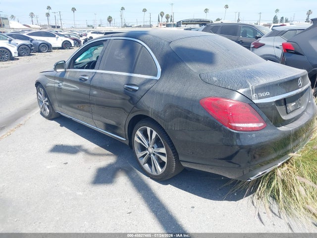2016 Mercedes-benz C 300 Luxury მანქანა იყიდება აუქციონზე, vin: 55SWF4JBXGU128630, აუქციონის ნომერი: 45527485