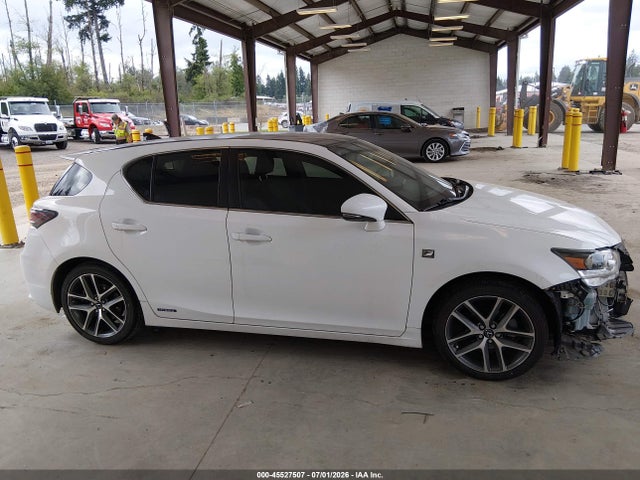 Lexus CT 200H 2016 JTHKD5BHXG2251151 Image 13