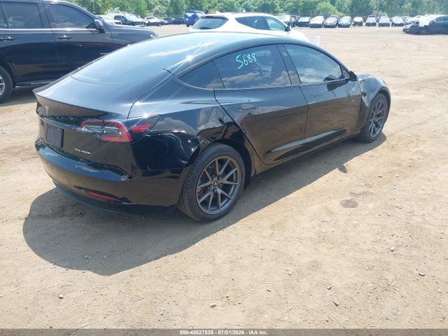 45527535 :رقم المزاد ، 5YJ3E1EB2MF979493 vin ، 2021 Tesla Model 3 Long Range Dual Motor All-wheel Drive مزاد بيع