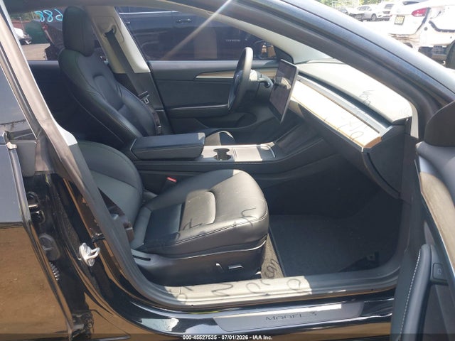45527535 :رقم المزاد ، 5YJ3E1EB2MF979493 vin ، 2021 Tesla Model 3 Long Range Dual Motor All-wheel Drive مزاد بيع