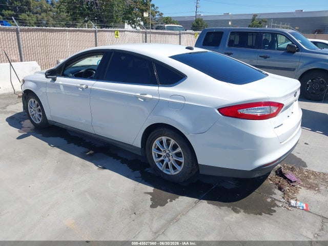 Ford FUSION S 2016 3FA6P0G72GR333633 Image 3