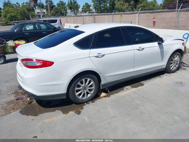 Ford FUSION S 2016 3FA6P0G72GR333633 Image 4