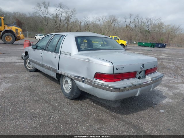 1993 Buick Roadmaster მანქანა იყიდება აუქციონზე, vin: 1G4BN5379PR412998, აუქციონის ნომერი: 45527568