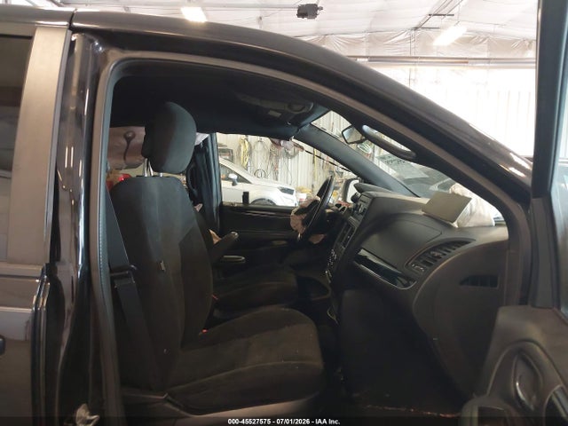 Продажа на аукционе авто 2015 Dodge Grand Caravan Se Plus, vin: 2C4RDGBGXFR704641, номер лота: 45527575