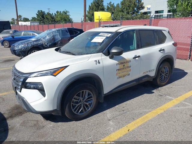 5N1BT3AA2RC741654 Nissan Rogue S Fwd