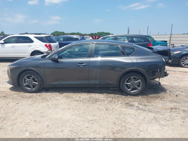 2025 Kia K4 Lxs მანქანა იყიდება აუქციონზე, vin: 3KPFT4DE3SE134946, აუქციონის ნომერი: 45527583