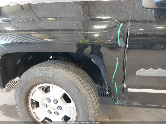 3GCUKTEJ2JG117591 Chevrolet Silverado 1500 High Country