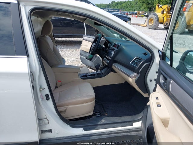 2015 Subaru Outback 2.5i Premium მანქანა იყიდება აუქციონზე, vin: 4S4BSBFC9F3262750, აუქციონის ნომერი: 45527631