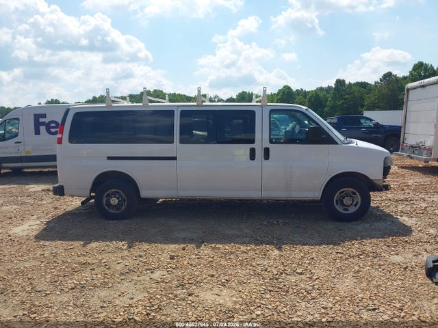 45527645 :رقم المزاد ، 1GAZGPFP5M1215883 vin ، 2021 Chevrolet Express Passenger Rwd 3500 Extended Wheelbase Lt مزاد بيع