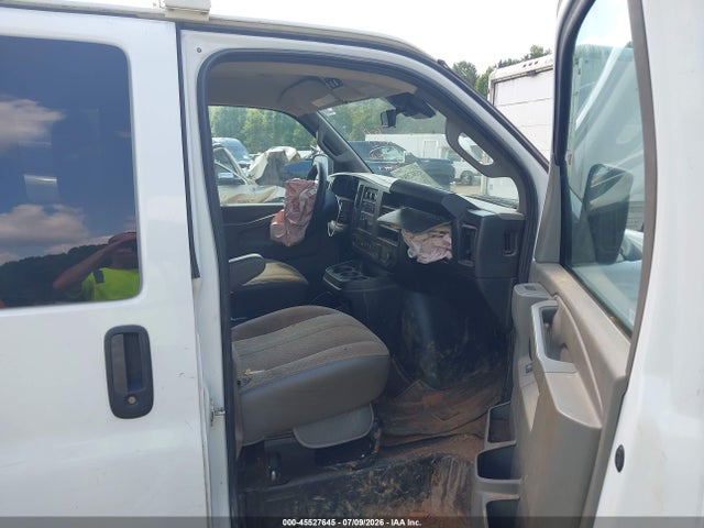 45527645 :رقم المزاد ، 1GAZGPFP5M1215883 vin ، 2021 Chevrolet Express Passenger Rwd 3500 Extended Wheelbase Lt مزاد بيع