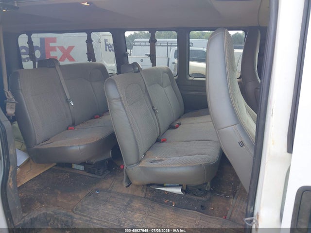 45527645 :رقم المزاد ، 1GAZGPFP5M1215883 vin ، 2021 Chevrolet Express Passenger Rwd 3500 Extended Wheelbase Lt مزاد بيع