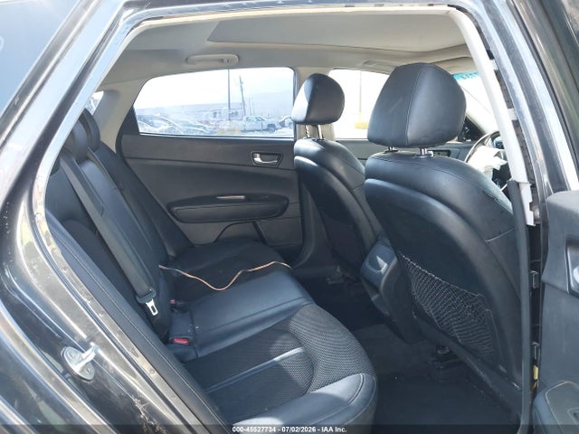 KIA Optima S 2019 5XXGT4L32KG294182 Image 8