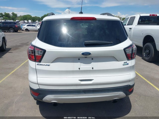 Ford ESCAPE SE 2018 1FMCU9GD1JUD08539 Image 16