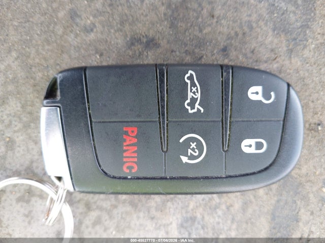 Продажа на аукционе авто 2015 Chrysler 200 Limited, vin: 1C3CCCAB6FN661635, номер лота: 45527770