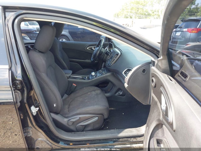 Продажа на аукционе авто 2015 Chrysler 200 Limited, vin: 1C3CCCAB6FN661635, номер лота: 45527770
