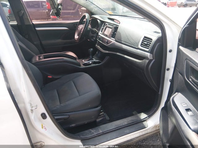 Продаж на аукціоні авто 2019 Toyota Highlander Le, vin: 5TDZARFH2KS047195, номер лоту: 45527803
