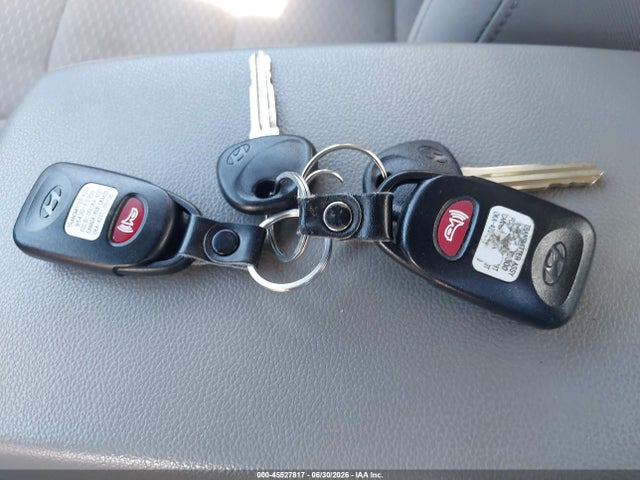 5NPD74LF4LH614819 Hyundai ELANTRA SE