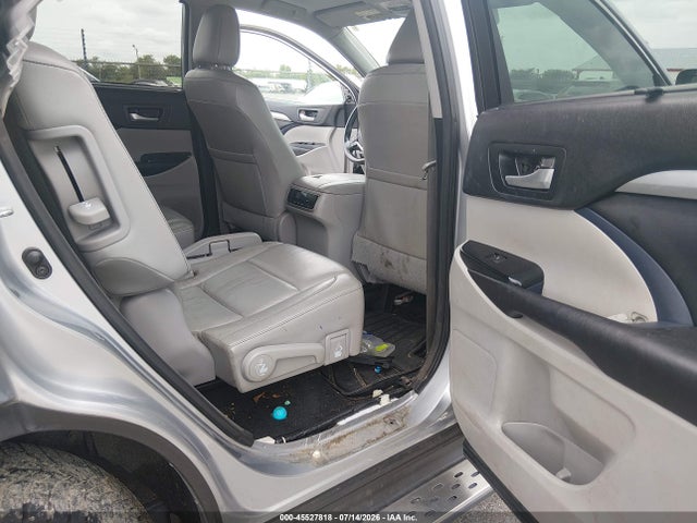 5TDKKRFH3GS503887 Toyota Highlander Xle V6