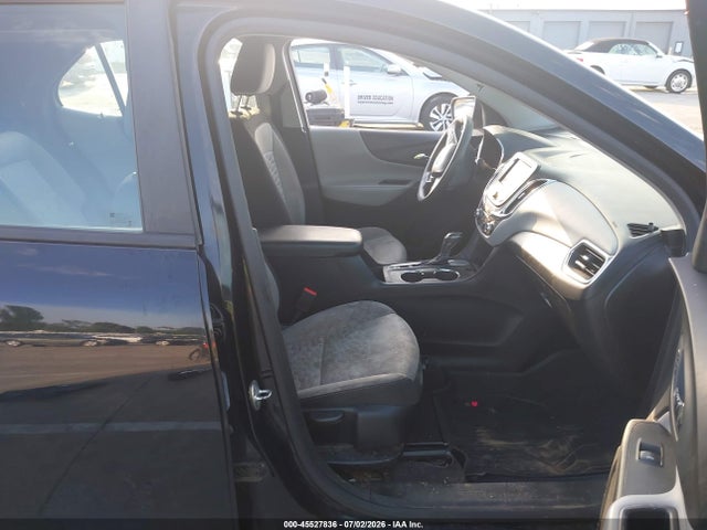 2020 Chevrolet Equinox Fwd Ls მანქანა იყიდება აუქციონზე, vin: 2GNAXHEV8L6111739, აუქციონის ნომერი: 45527836