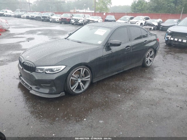 45527839 :رقم المزاد ، 3MW5R7J05N8C67020 vin ، 2022 Bmw 330i Xdrive مزاد بيع