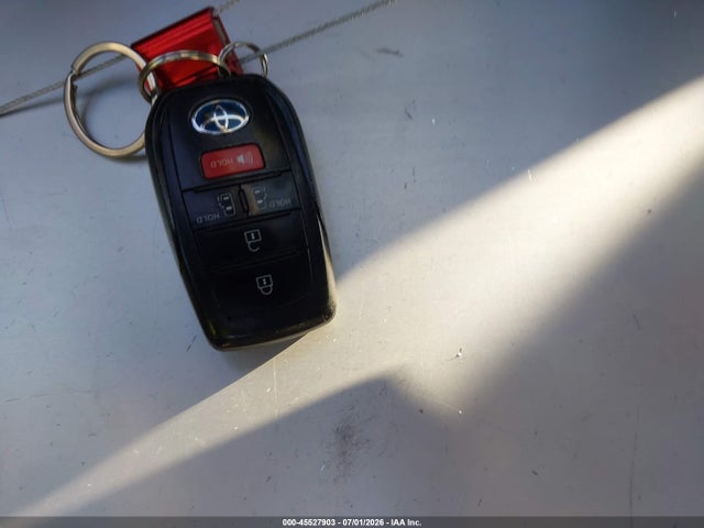 Toyota SIENNA LE 2021 5TDKRKEC3MS046356 Image 6