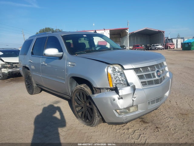 45527917 :رقم المزاد ، 1GYS3CEFXCR250595 vin ، 2012 Cadillac Escalade Premium مزاد بيع