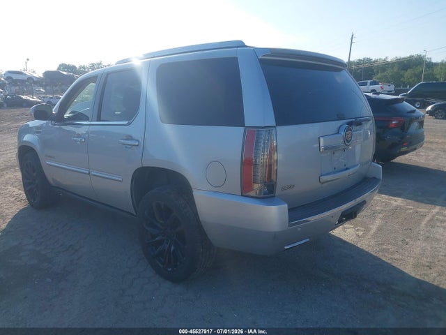 45527917 :رقم المزاد ، 1GYS3CEFXCR250595 vin ، 2012 Cadillac Escalade Premium مزاد بيع