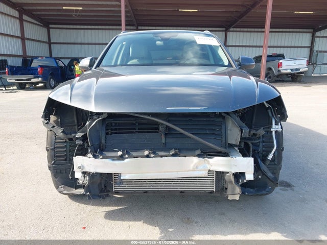 45527926 :رقم المزاد ، WA1GAAFY5N2138637 vin ، 2022 Audi Q5 Premium 45 Tfsi S Line Quattro S Tronic مزاد بيع