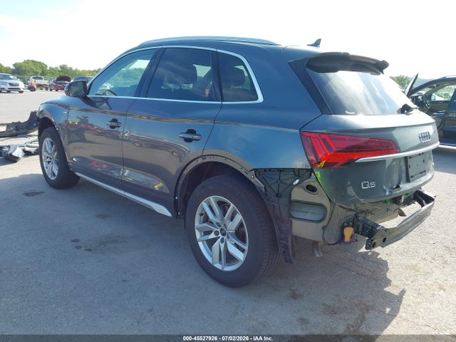 45527926 :رقم المزاد ، WA1GAAFY5N2138637 vin ، 2022 Audi Q5 Premium 45 Tfsi S Line Quattro S Tronic مزاد بيع