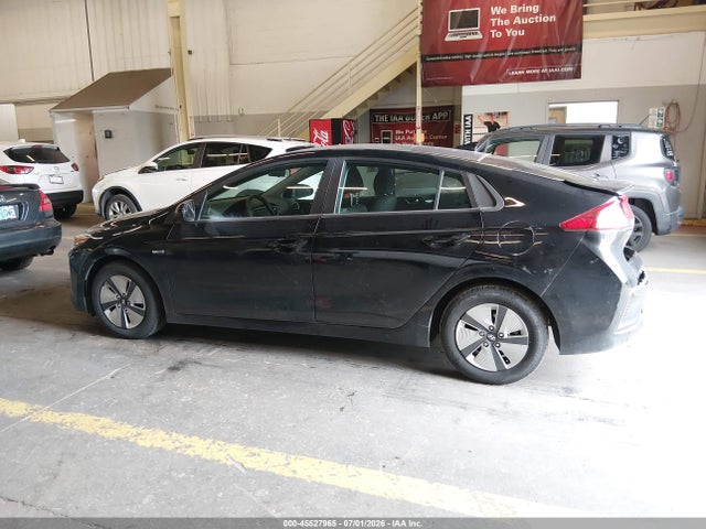 KMHC65LC4HU022419 Hyundai Ioniq Hybrid Blue