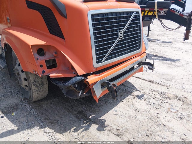 Volvo VN VNL 2015 4V4NC9EH9FN158272 Image 11